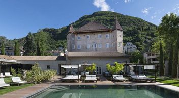 Luxury vacation in South Tyrol Castel Hörtenberg