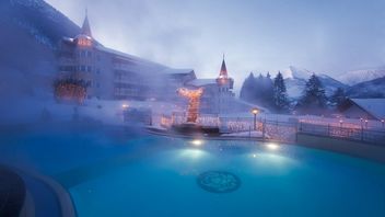 Vacanza benessere Posthotel Achenkirch in Tirolo, piscina esterna riscaldata 