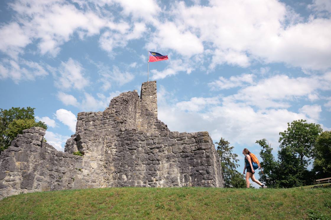 Bucket List Aventures de vacances Liechtenstein, ruines du château de Schellenberg