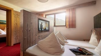 Hotel, Urlaub Tirol, Familienhotel. Wandern und Wellness Ötztaler Alpen