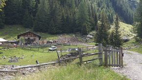 Südtirol Wanderurlaub , auf gehts zur Prantacher Alm