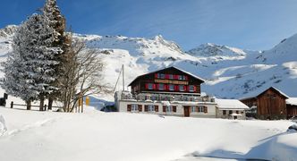 Schweizer Alpen_Winterurlaub_Graubünden