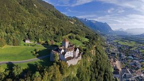 Maisons vacances Liechtenstein, découvrir le château de Vaduz